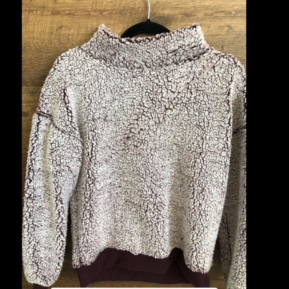 Sherpa sweatshirt